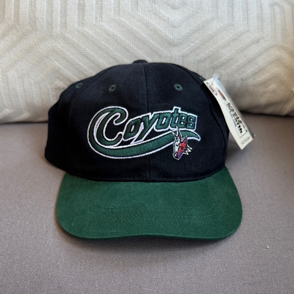 Vintage Phoenix Coyotes Hat / 90s / NHL / Velcro